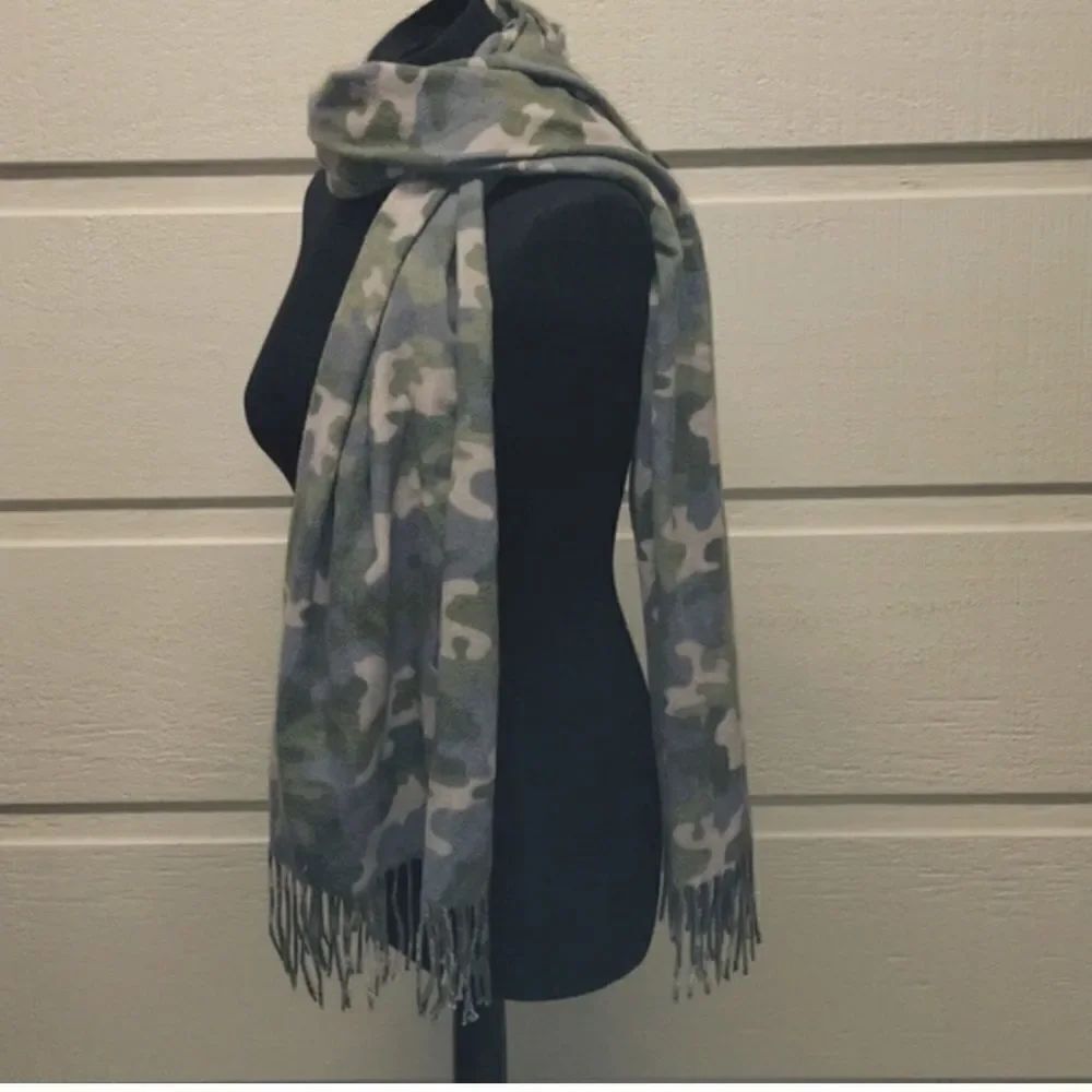 Mud Pie green  Camo Scarf with fringe detail
